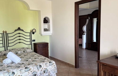 Sant'Angelo Bed & Breakfast | Family room-Superior-Ensuite with Shower-Patio