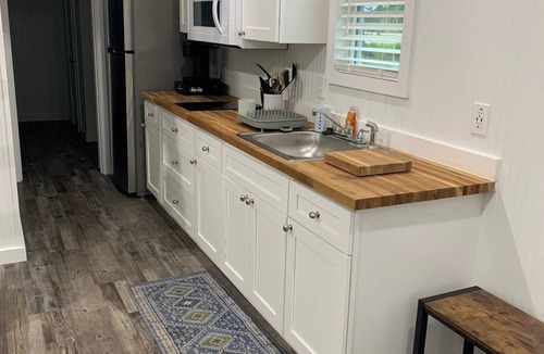 Honey Grove Cabin | Family Size Cabin