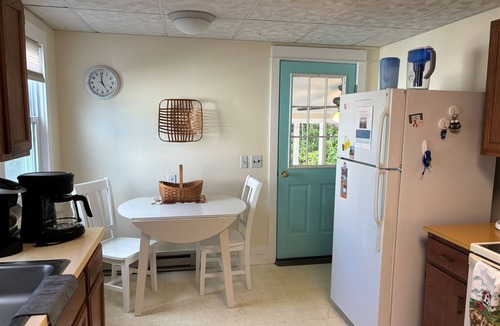 Camp Ellis Cottage | Family Ties - Saco Bay Rentals