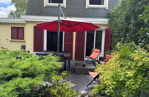 Lesigny Villa | Family villa designed for BUSINESSES