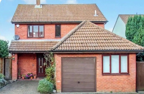 Dilton Marsh House | Famous White Horse on the Hill, House to rent in Westbury Wiltshire