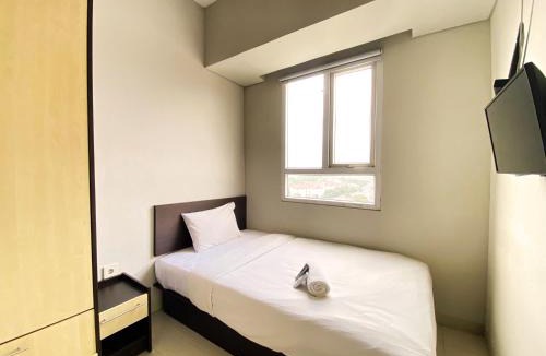 Hegarmanah Apartment | Fancy 2BR at Skyland City Jatinangor Apartment By Travelio