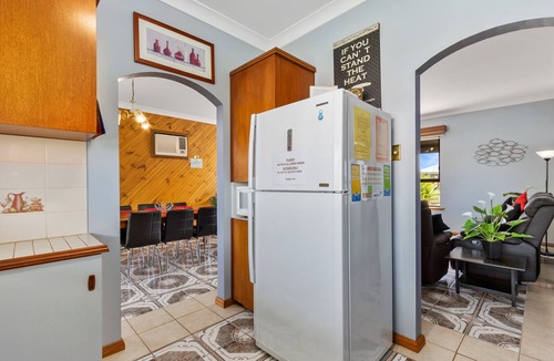 Moonta Bay House | Fancy Moonta Bay North Terrace