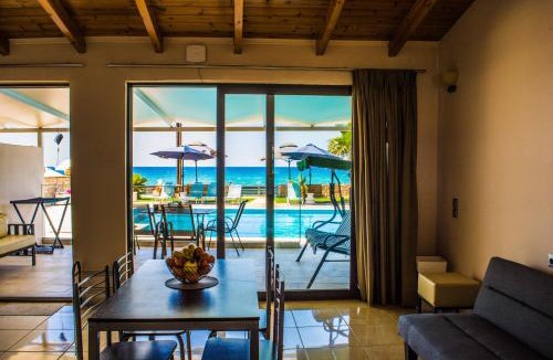 Agios Gordios Apartment | Fanis seafront apartments