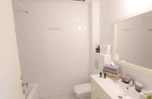 Nachlaot Apartment | Fantastic 1 Bedroom in city center