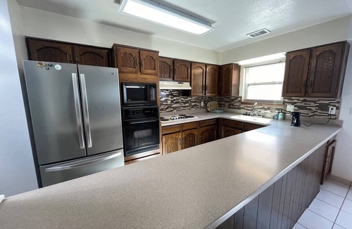 Cibola Addition Condo | Fantastic 2-bed 2 ba condo near foothills trails perfect for your getaway