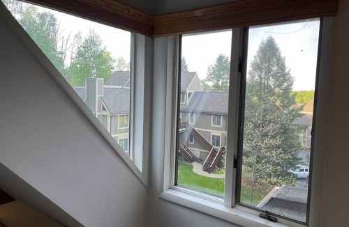Clymer Condo | Fantastic 2 bed/3 bath Loft in Camelot Condos! Sleeps 6; Walk to lodge!