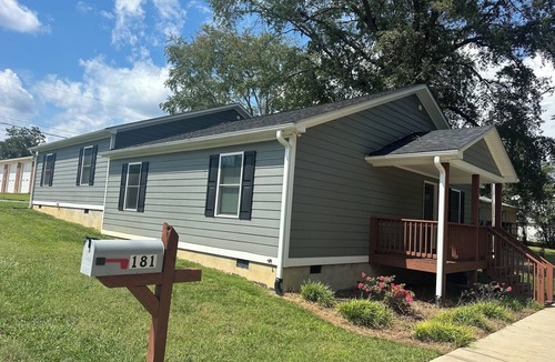 Forest City House | Fantastic 2-bedroom 2 Bath townhome in charming Forest City. Built in 2023