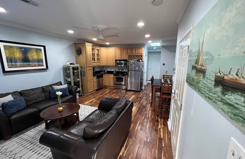 Kingman Park Condo | Fantastic 2-bedroom apartment with AC in Washington DC. Capitol Hill
