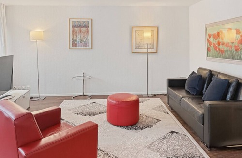 Muhlebach Apartment | Fantastic 2BR executive flat 100sqm (Mainau 6)