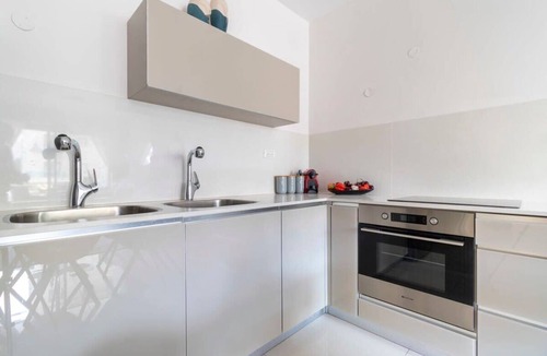 Jerusalem City Centre Condo | Fantastic 3BR Parking Terrace In City Center