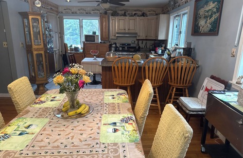Lamoine House | Fantastic 5-bedroom building in cool Ellsworth for your getaway