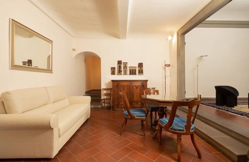 San Niccolo Apartment | Fantastic apartment for 6 people in Vie dei Bardi