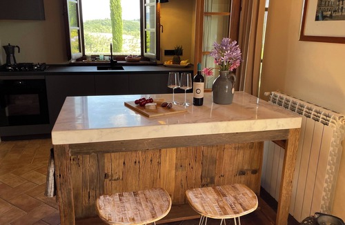 Volterra Condo | Fantastic apartment with terrace and pool overlooking Volterra