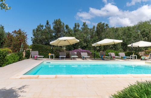 Ugento Villa | Fantastic beach villa with pool and garden