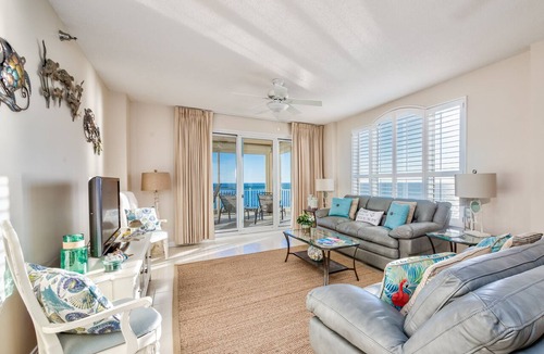 Ono Island Condo | Fantastic Balcony ~ Indoor And Outdoor Pools ~ Hot Tubs ~ Tennis Courts!