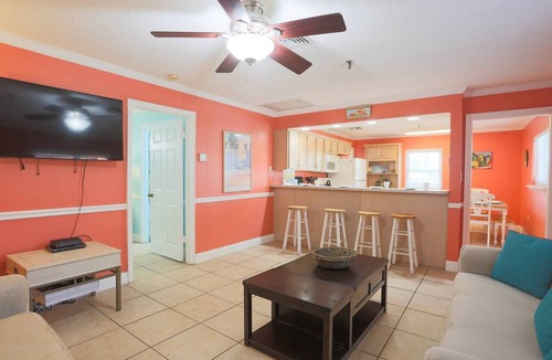 Madeira Beach Condo | Fantastic Beachfront Resort. Roomy and Comfortable. Take a Stroll along Beach or Lounge at the Pool.