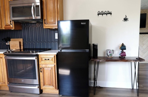Clinton House | Fantastic cottage located within walking distance from charming old town Clinton