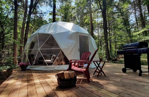 Laurentian Hills House | Fantastic Dome Nestled Amidst Trees and Barbecue Provided in Petawawa, Ontario