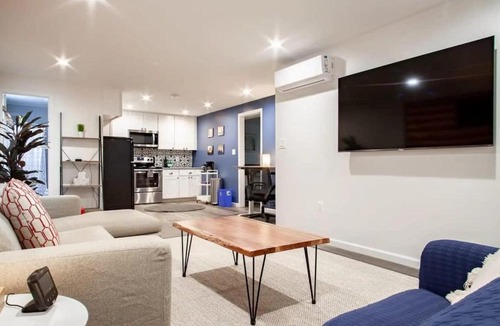 East Falls Church Apartment | Fantastic Falls Church HomeBase for DC area travel