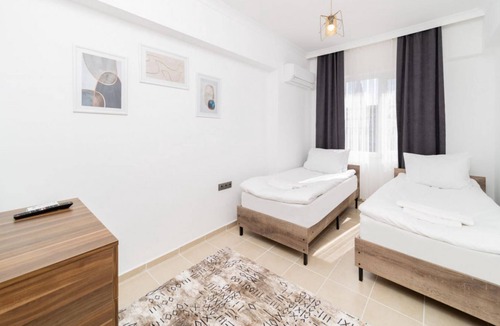 Kundu Apartment | Fantastic Flat with Balcony and View in Aksu