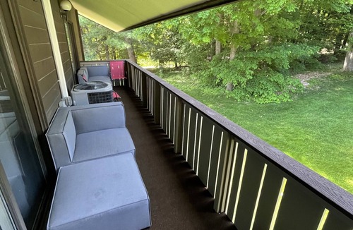 Boyne Falls Condo | Fantastic Memorial Day Prices - Boyne Mountain Villa 3 bdrm+loft& 2 bath
