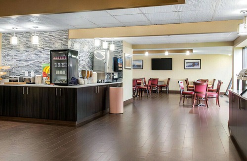 East Bloomington House | Fantastic Place! Enjoy Our Sparkling Indoor Pool