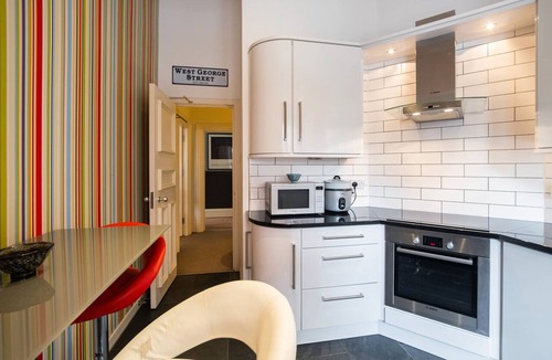 City Centre Glasgow Apartment | Fantastic, spacious apartment in the heart of Glasgow.