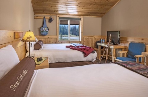Moran Cabin | Fantastic Stay! Two Great Units, Close to Attractions