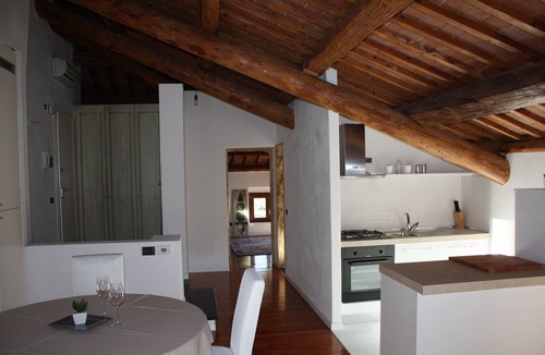 Vicenza Apartment | Fantastic Suite on very doorstep from the center of Vicenza