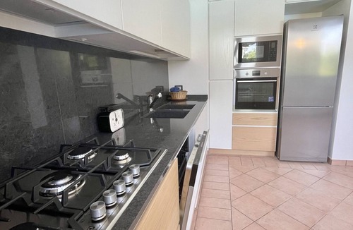 Isola Albarella Villa | Fantastic villa with private pool-Beahost