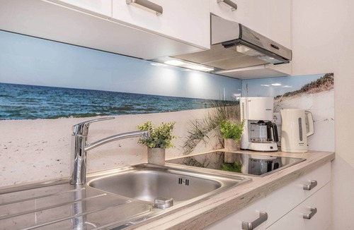 Koserow Apartment | Fantastic vacation apartment in Koserow on the pier directly on the Baltic Sea beach with