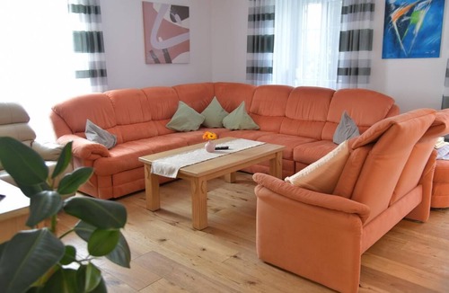 Kelheim Apartment | Fantastic vacation home (200 sqm) for up to 10 people with terrace