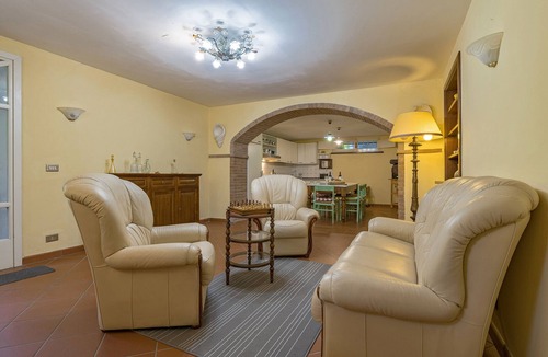 Capannori Villa | Fantastic Villa immersed in the green of Tuscany