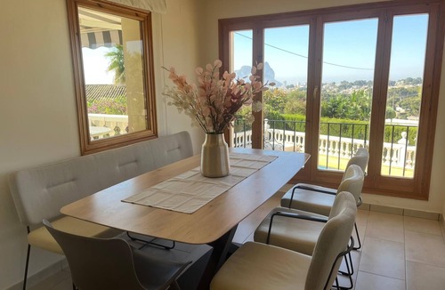 Urbanitzacio la Fustera House | Fantastic villa with sea views, lots of peace and quiet, large pool, close to the beach