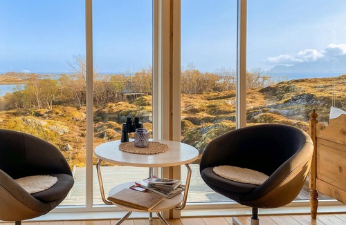 Valberg House | Fantastically located cottage with panoramic views of the sea and the islets.