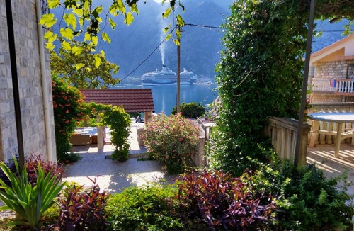 Kotor Apartment | Fantasy Villa