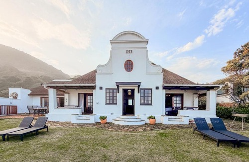 Wilderness Beach Apartment | Far Niente Beachfront Guesthouse