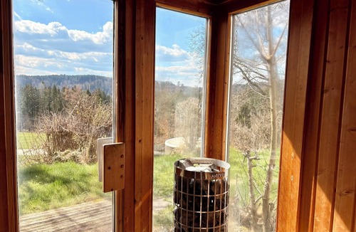 Feldkirchen-Westerham House | Far-reaching views of the Mangfall valley - Quiet house with sauna, hot tub & garden near Munich