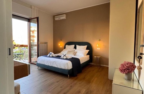Municipio 2 Apartment | FARA Rooms - Elegant & Quiet Stay in Bari
