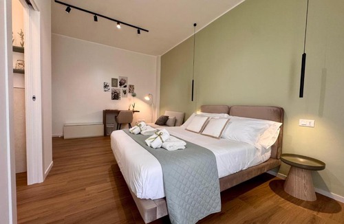 Municipio 2 Apartment | FARA Rooms - Elegant & Quiet Stay in Bari