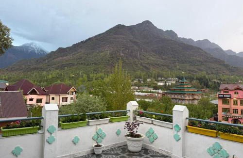 Nishat-Shalimar House | FarahBakshResidency
