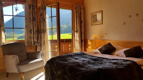 Zweisimmen Nr Gstaad Apartment | Farfalla Penthouse Apartment