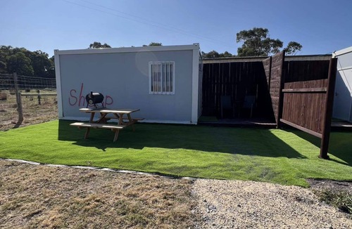 Fish Creek House | Farm Container Sheep Room