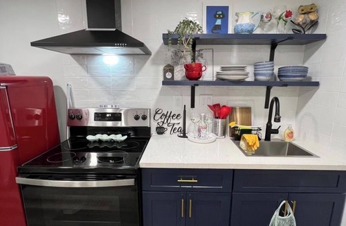 Brandywine Apartment | Farm Studio w/Bath+Kitchen+Laundry. Home Gym+SAUNA