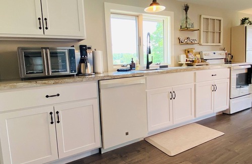 Fredericktown Other | Farm View Suite
