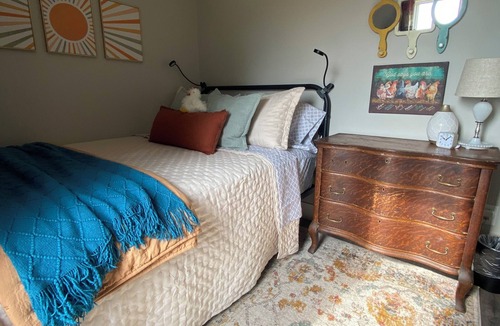 Fredericktown Other | Farm View Suite