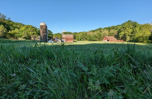 Princeton Apartment | Farmers Friend on 175 Acre Farm: Peaceful Retreat