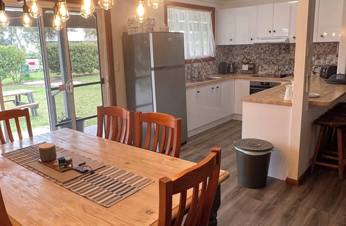 Budgee Budgee Cottage | Farmers Quarters