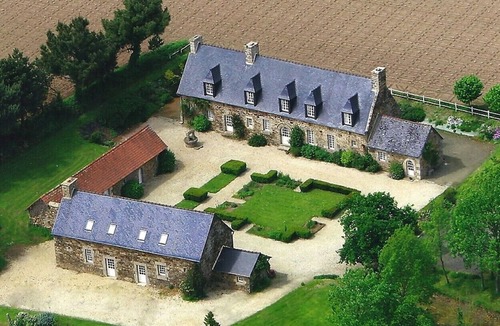 Pleudaniel House | Farmhouse character in the middle of countryside near the sea